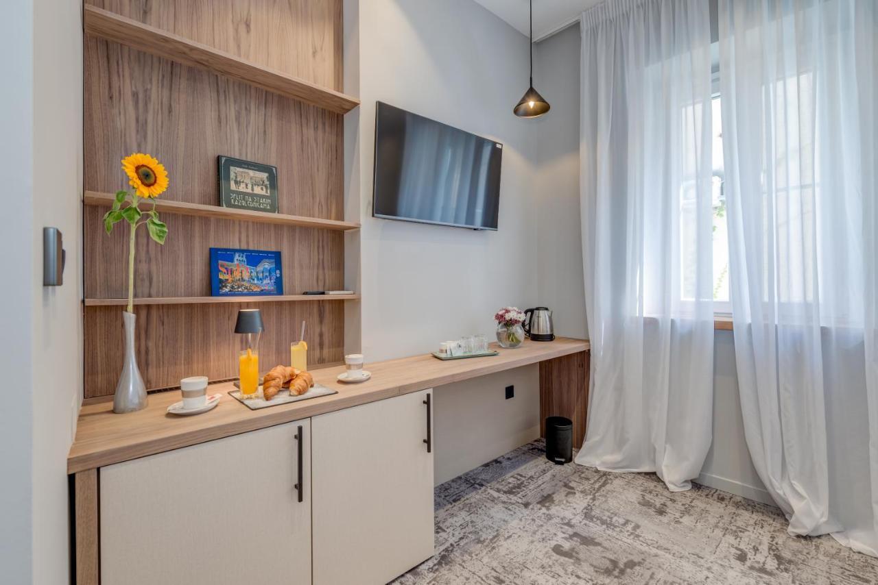Makarun Heritage Rooms Сплит Екстериор снимка