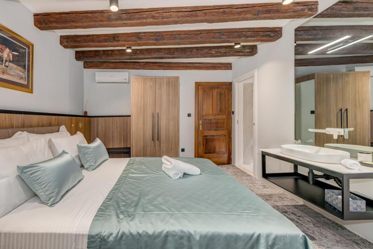 Makarun Heritage Rooms Сплит Екстериор снимка